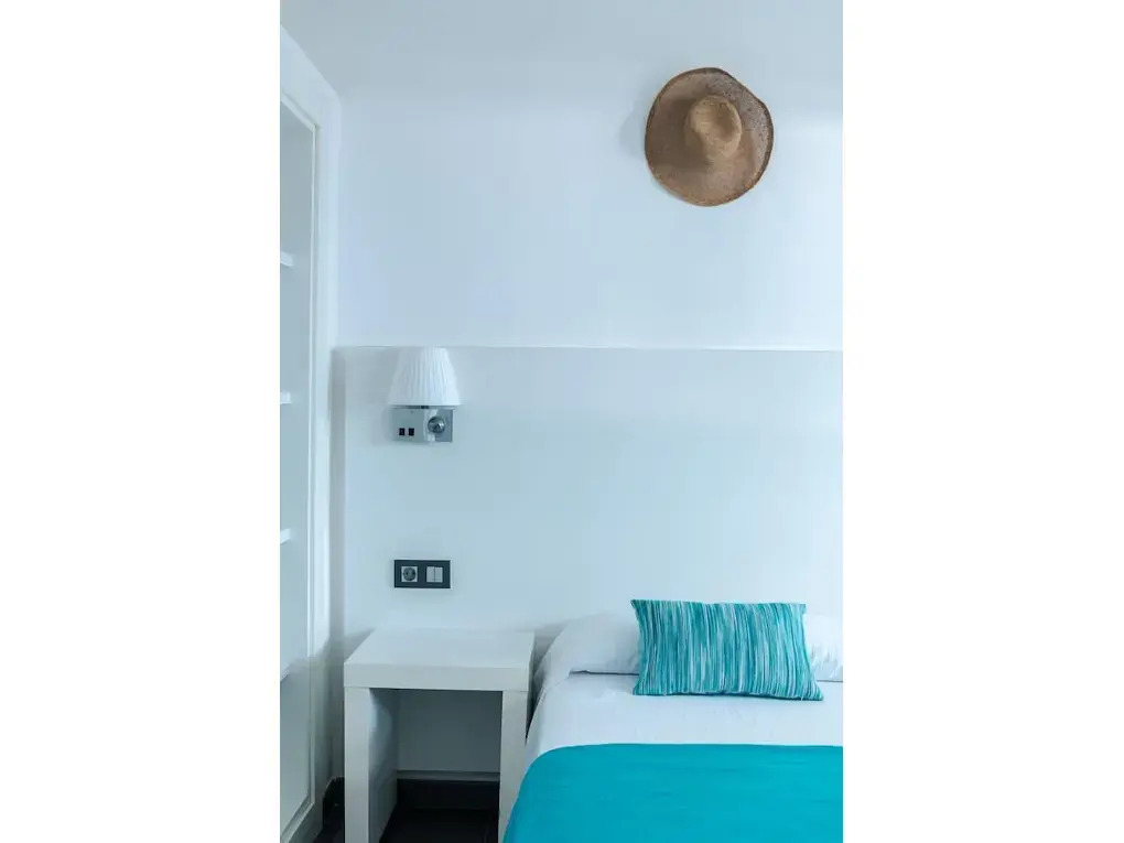 Hostal Aigua Clara