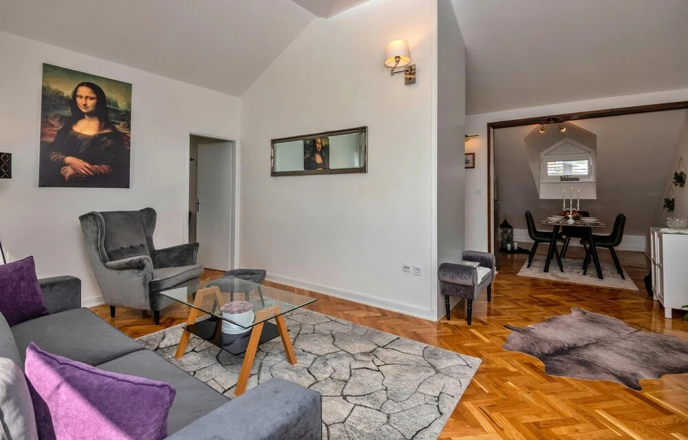 Beautiful Apartment in Makarska With Wifi and 2 Bedrooms
