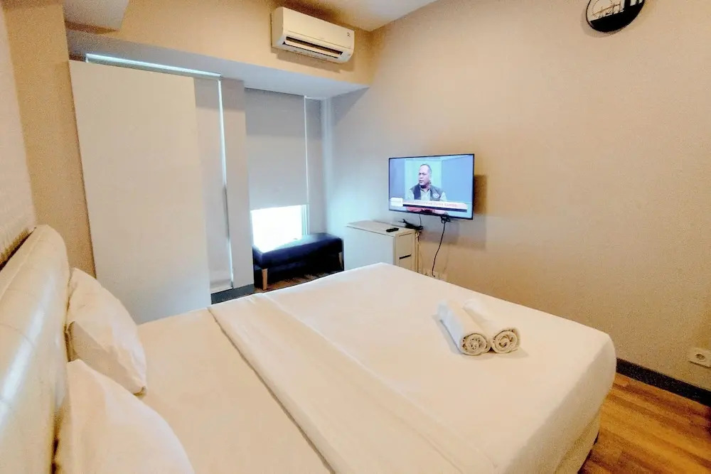 Minimalist Studio Conecting To Mall At Anderson Supermall Mansion Apartment