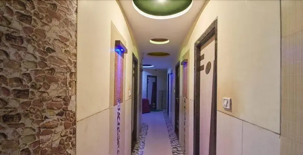 Hotel Crescent