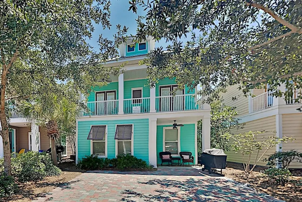 New Listing! #bestvacationever: Beachside Getaway 4 Bedroom Home