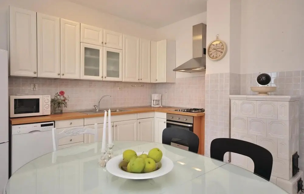 Nice Home in Stobrec With Sauna, Wifi and Outdoor Swimming Pool