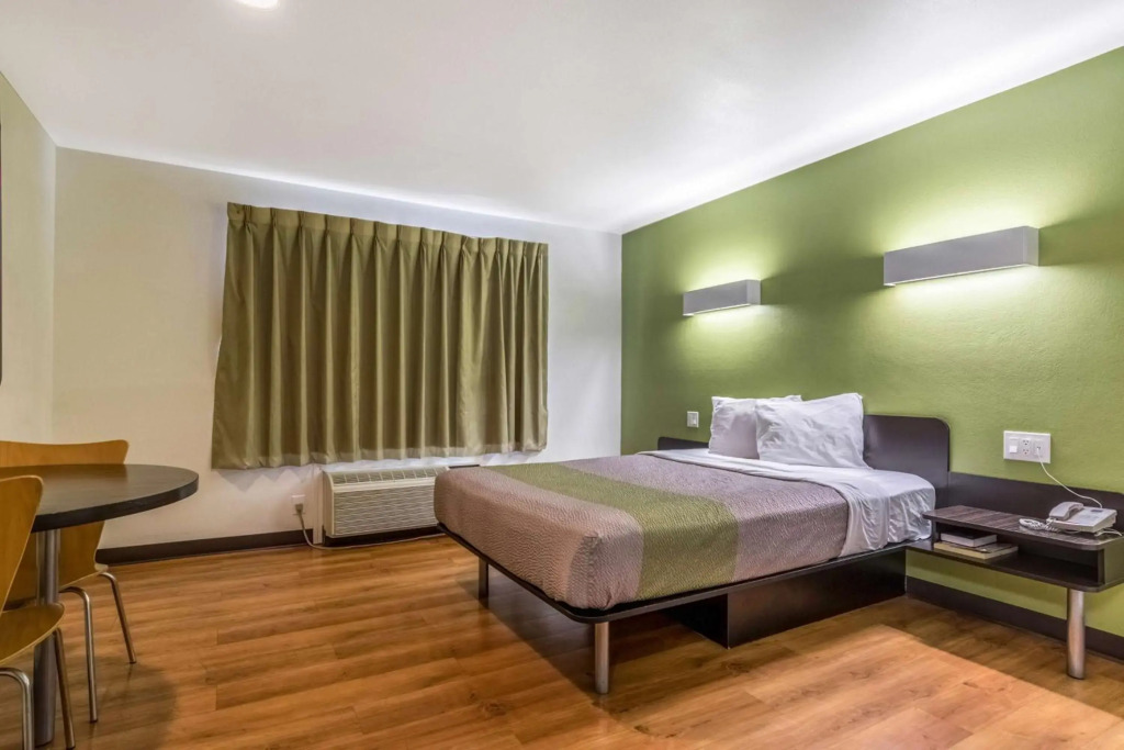 Motel 6-Redlands, CA