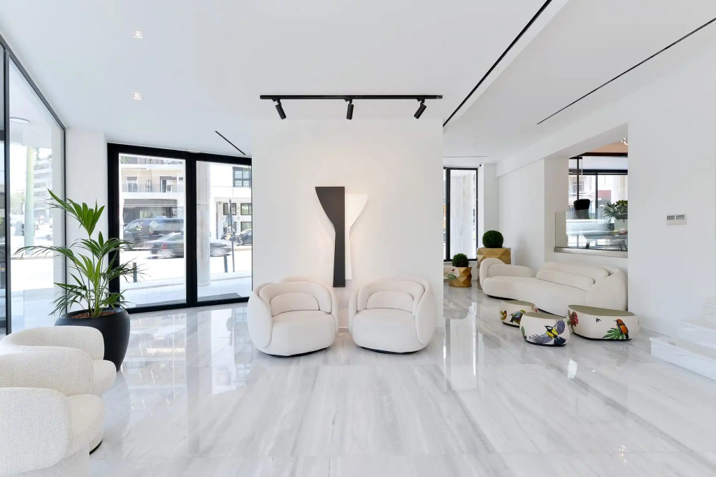 The Athenaeum Luxury Hotel