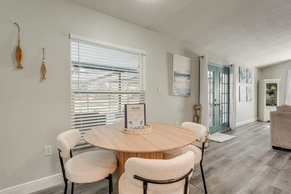 Modern Coastal Escape 1 Mi to Anclote River Park