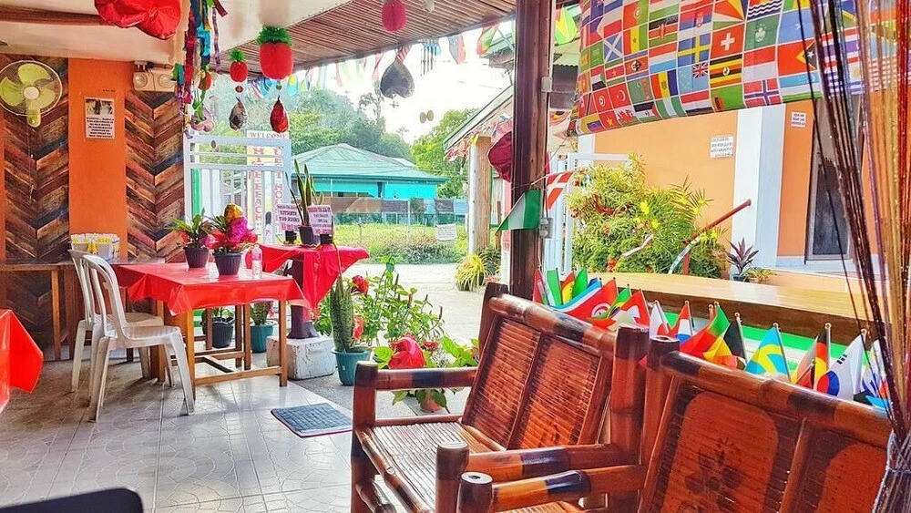 WHITE BEACH GUEST HOUSE