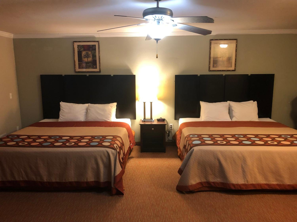 Global Inn