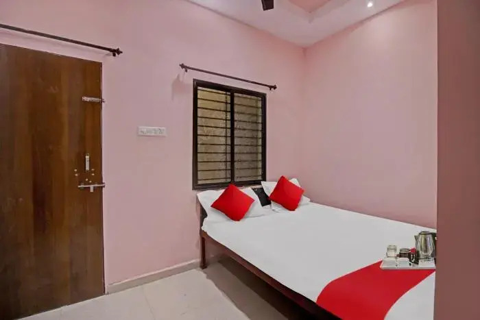 Hotel O by OYO R K Guest House