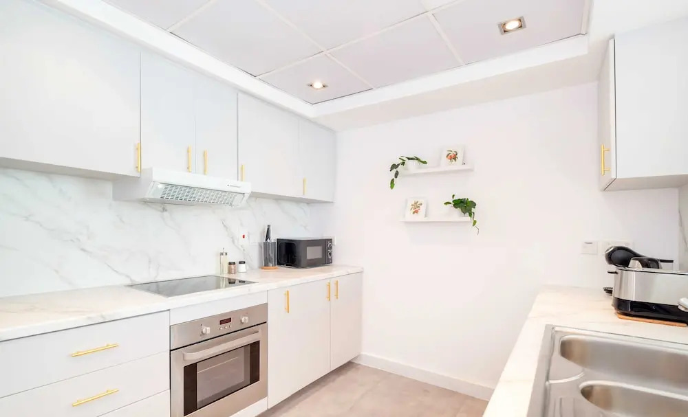 LUX The Park Island Suite View 2