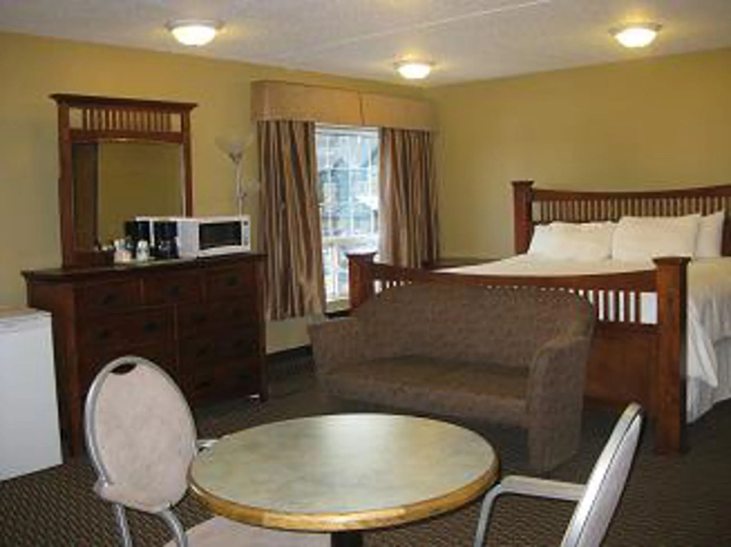 Stonebridge Hotel
