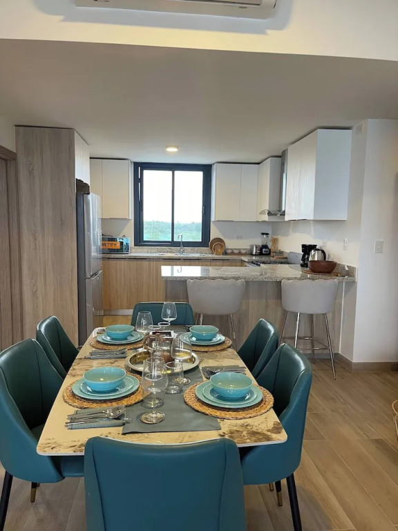 Elegant Apartment in Thebeach