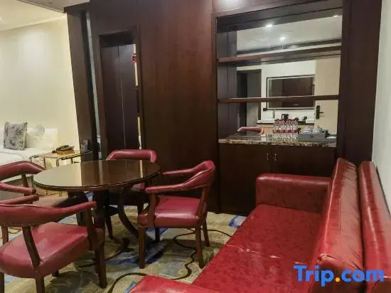 Praise Hotel