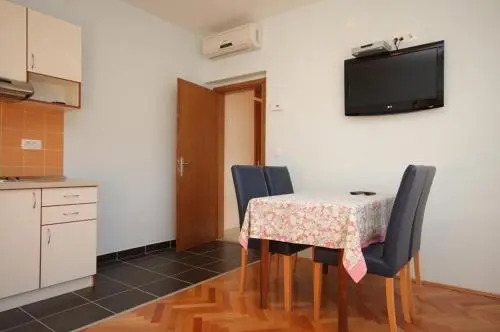 Apartments Vojnovic 3455
