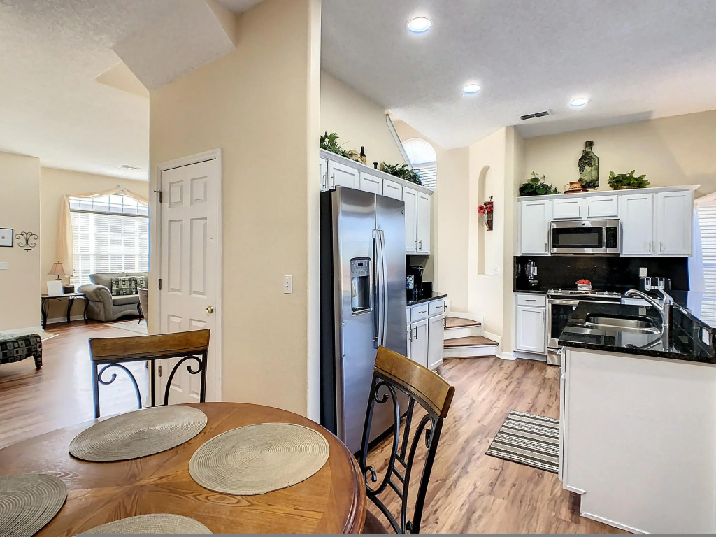 Triton Vacation Pool Home Near Disney
