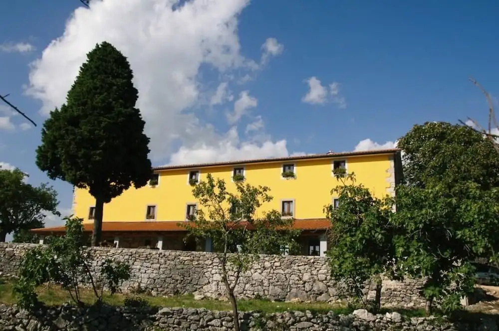 Villa Calussovo