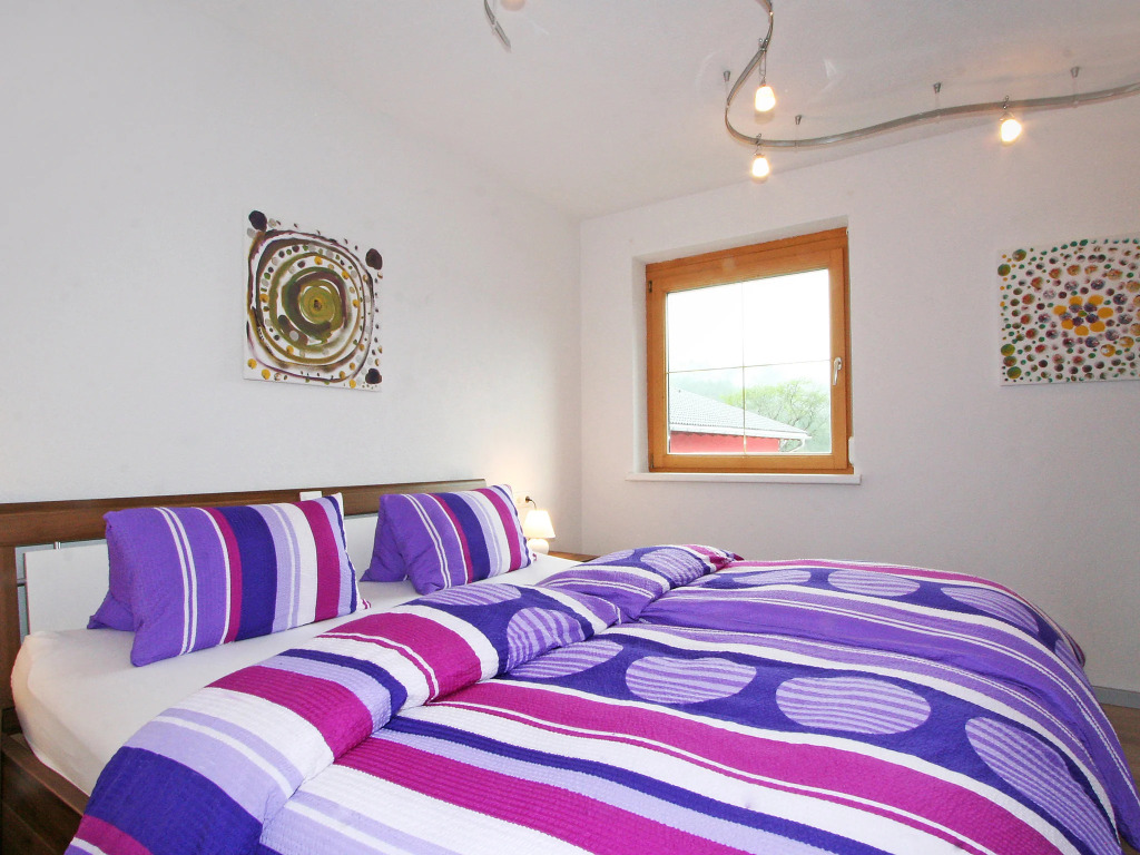 Holiday Home Heidi by Interhome