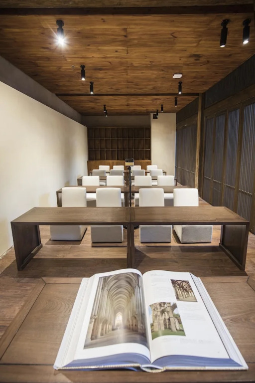 Tsingpu Tulou Retreat 青普文化行馆 南靖土楼店
