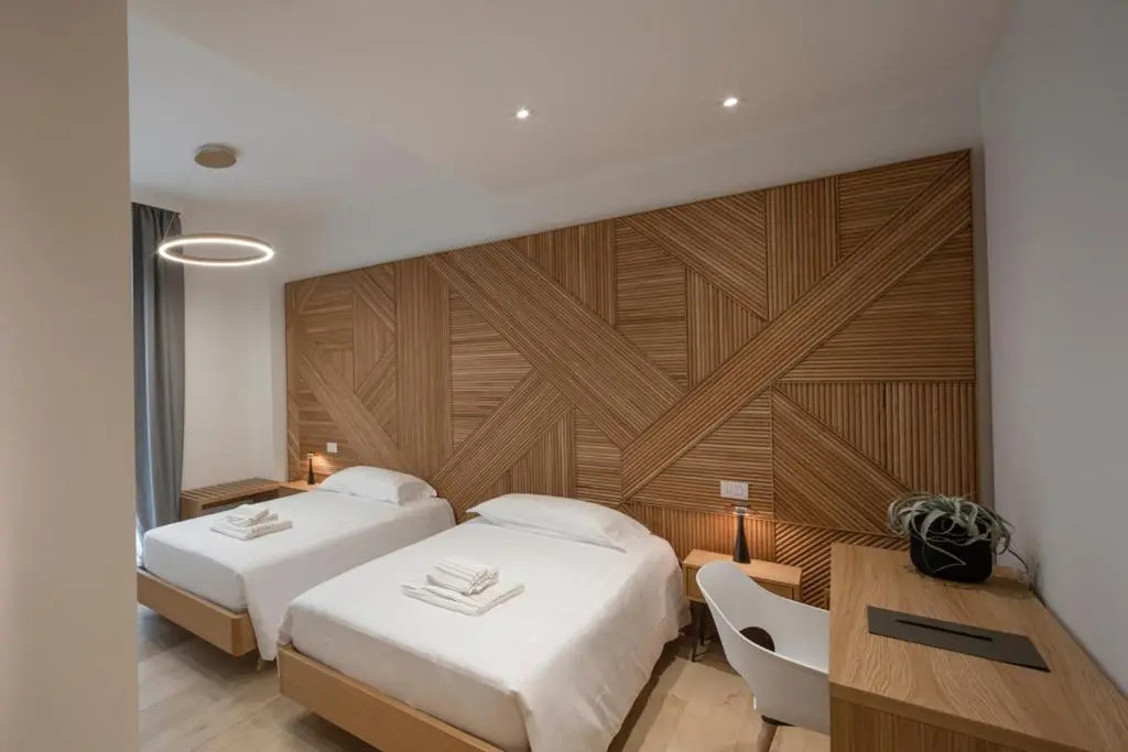 OPHELIA Hotel