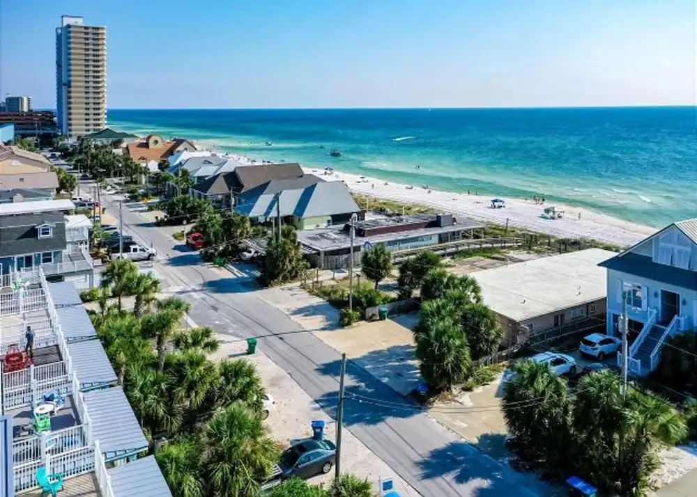 5416 Gulf Drive by Forehand Rentals