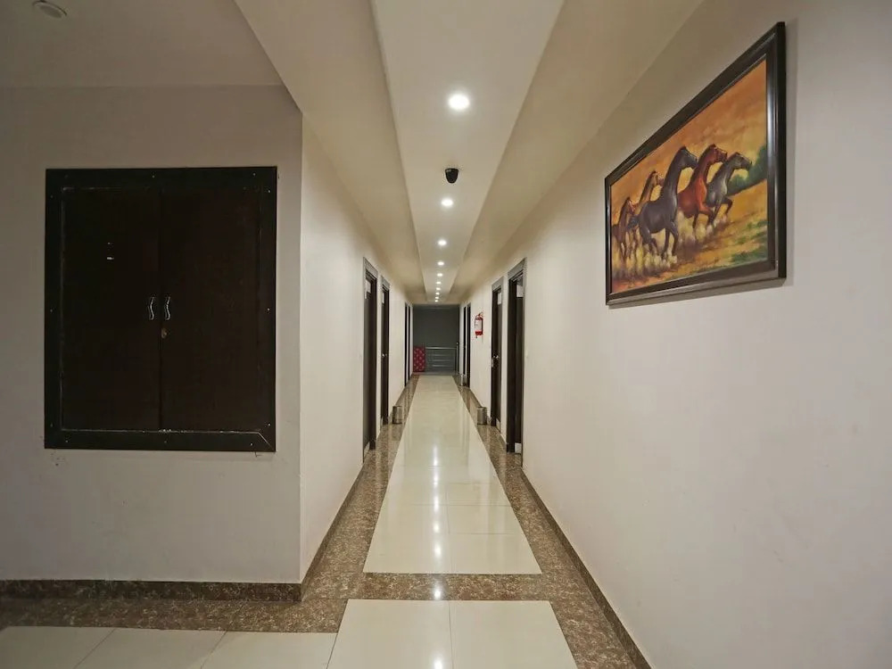 OYO 4635 Sheetal Hotel