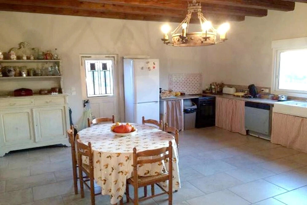 House With 3 Bedrooms in Simeyrols, With Furnished Garden and Wifi