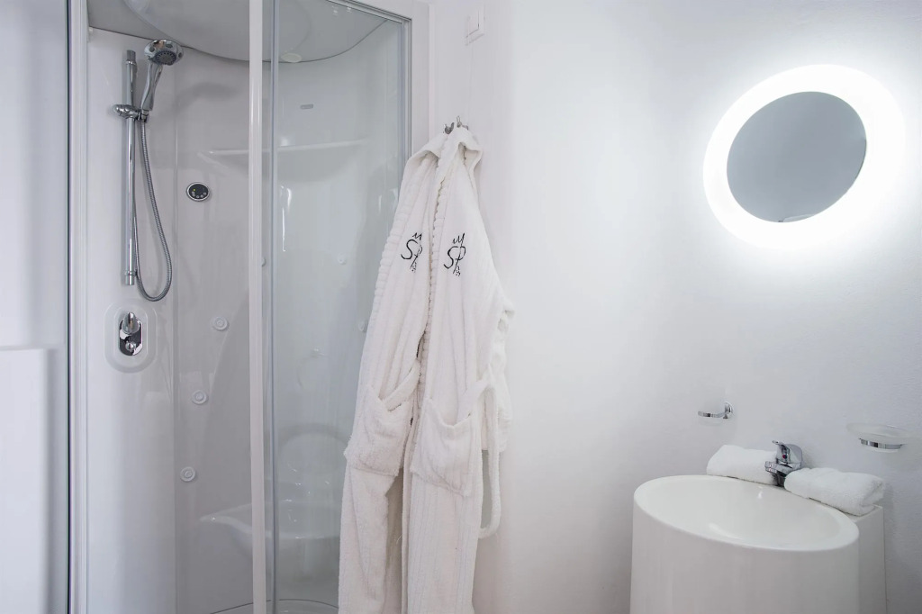 Santorini Princess Presidential Suites