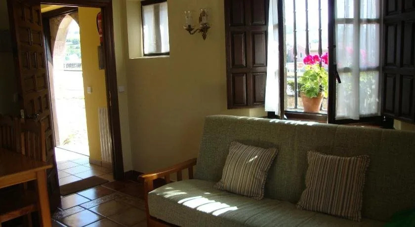 La Casa Solariega