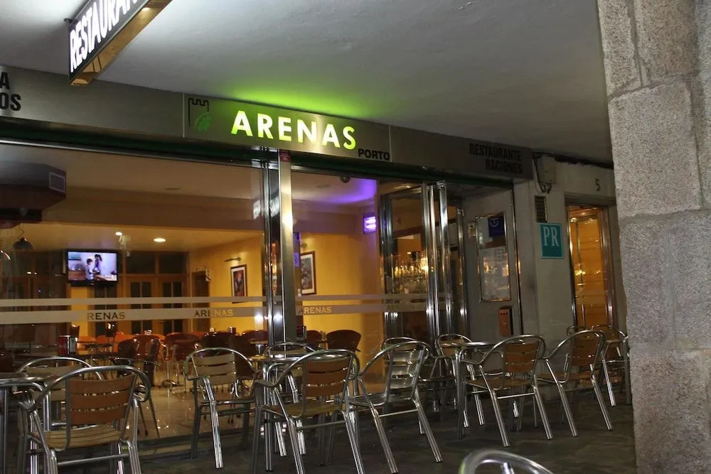 Pensión Arenas Palas