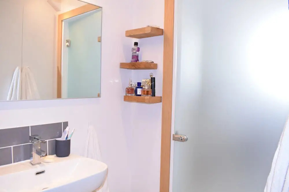 Beautiful 1 Bedroom House in East London