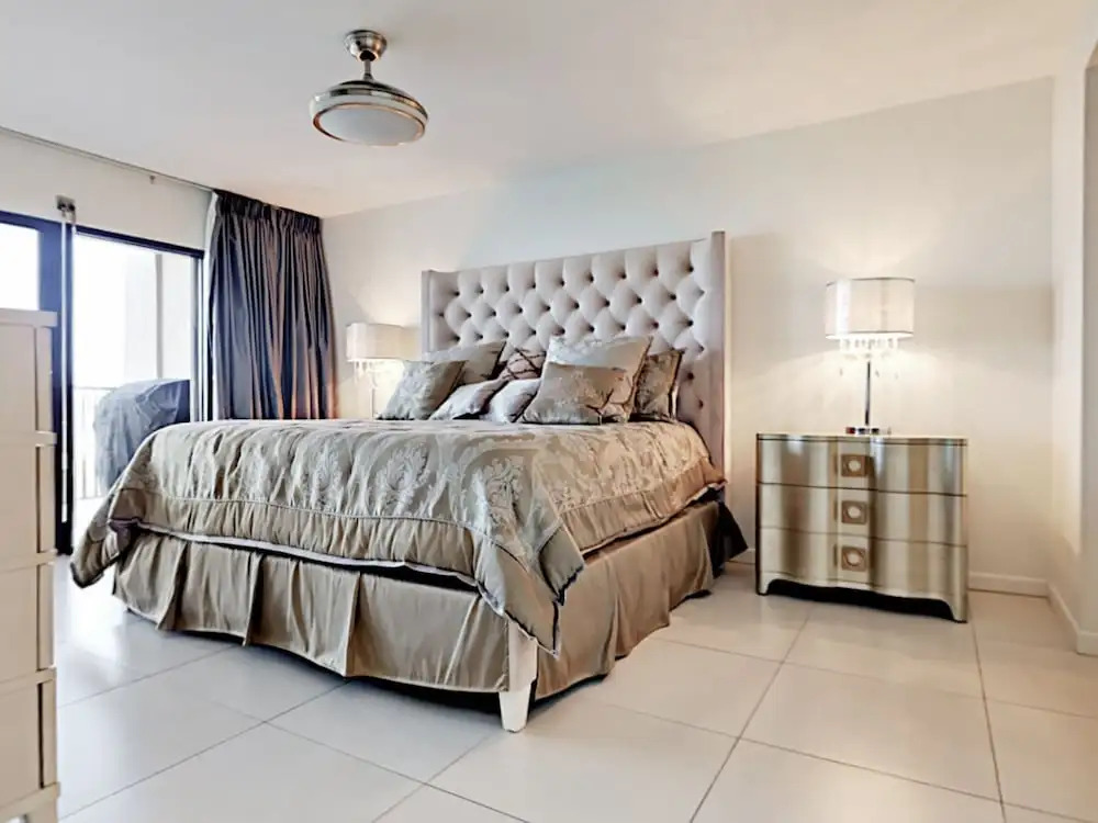 2800 Gulf Blvd Condo Unit 407 3 Bedrooms 2 Bathrooms Condo