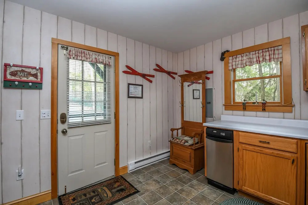 Bear's Den at Sunplace