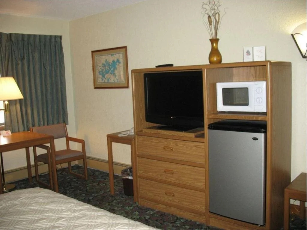 Chanhassen Inn