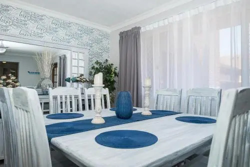 Kenwyn on Sea 401 - FAMILY ONLY