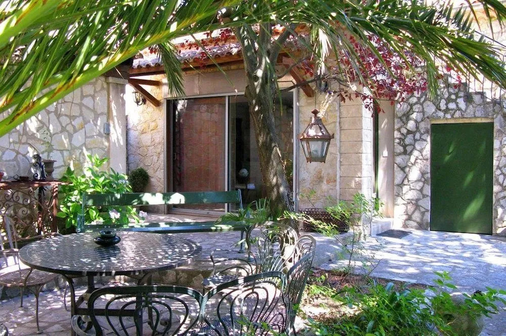 The Rhone Retreat