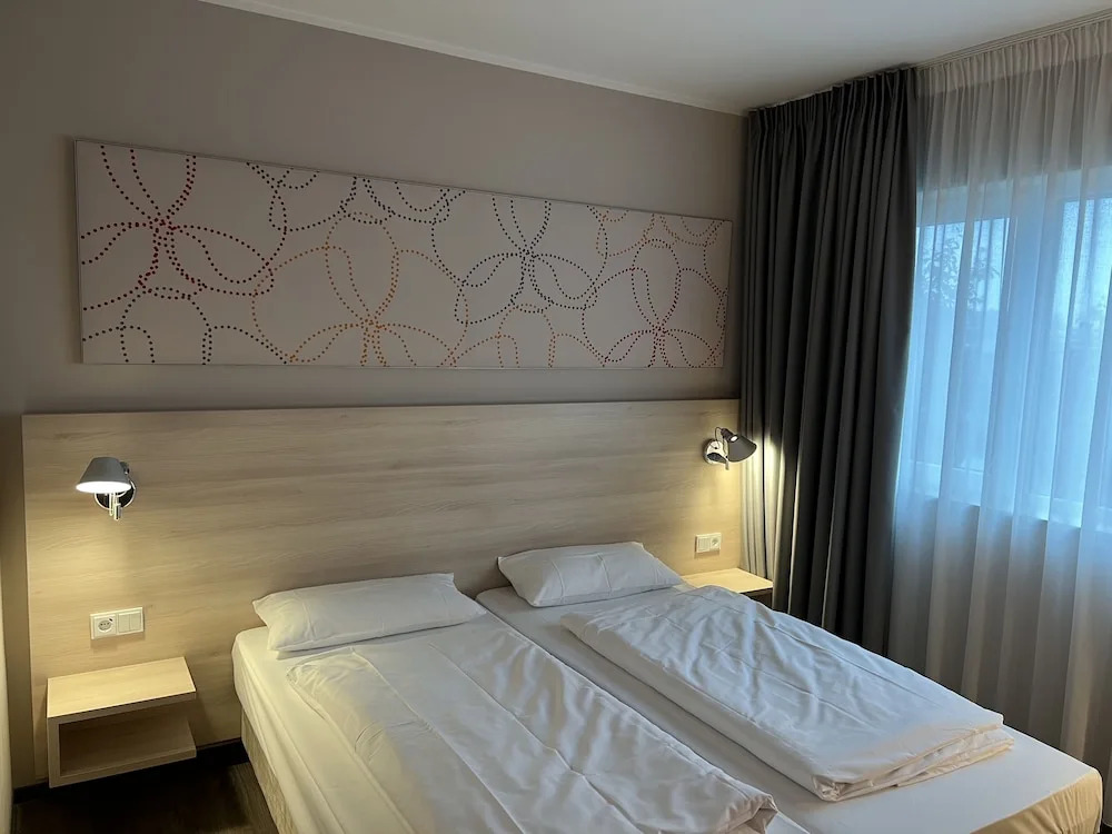 Serways Hotel Lüneburger Heide West