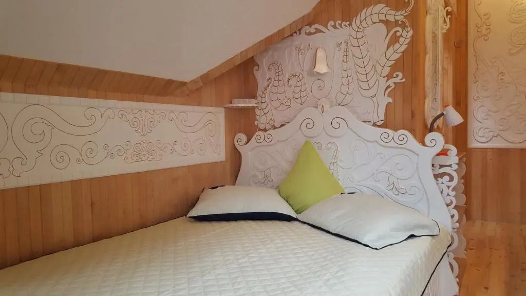 Naiza Guesthouse and Apartments