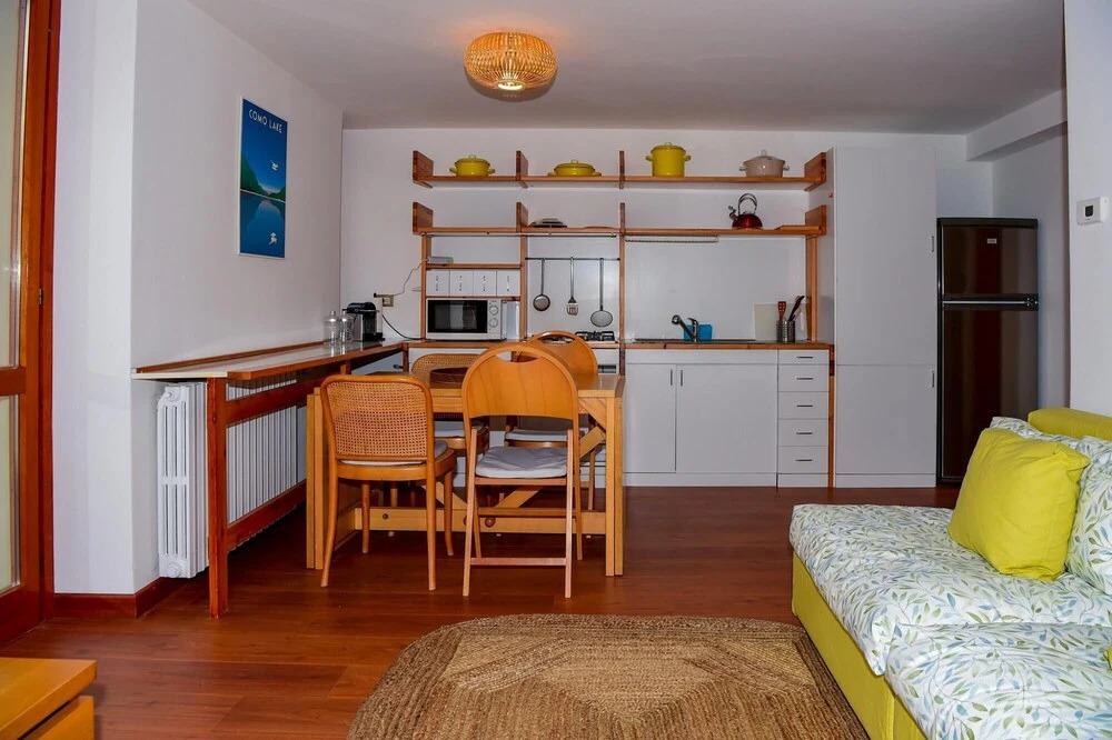 Crimson Apartment by Wonderful Italy