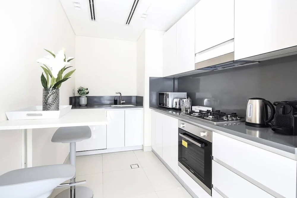 Superior + Luxurious 3BR - Sleeping 8! New!