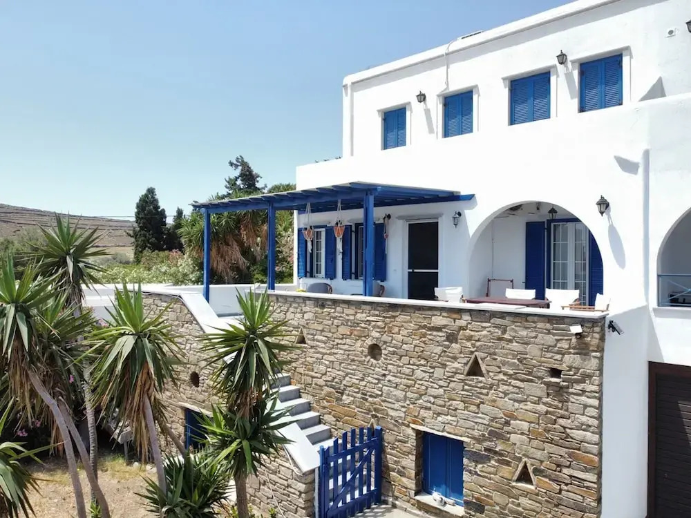 Menmar House in Tinos