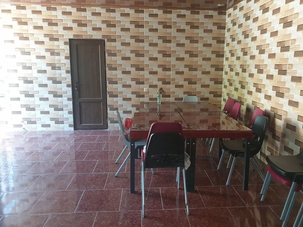 Baaz Hostel