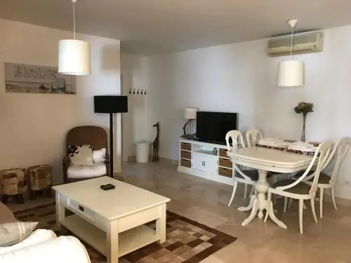 Casa Holandaluzas Marbella near Beach, with salt water Pool and private parking