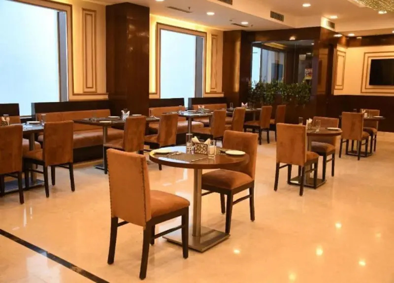 Lemon Tree Hotel, Noida