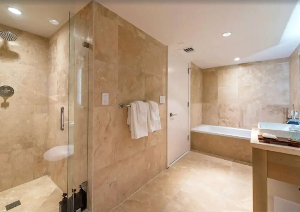 1 Homes Vacation Rentals by LMC