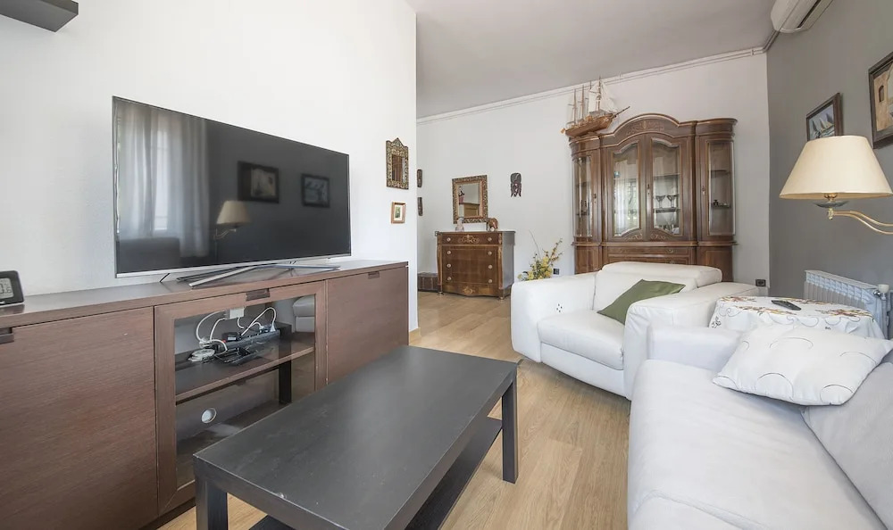 Casa Els pins TVL 84