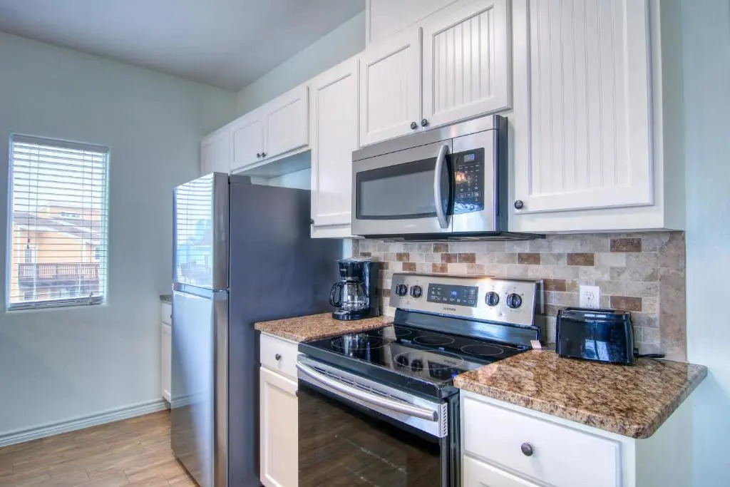 Beach View Estates Upstairs BVEU146