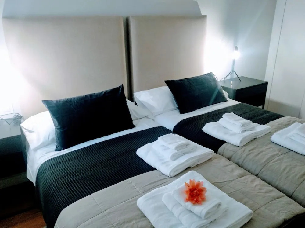 Wish-Suite Velarde de Sevilla