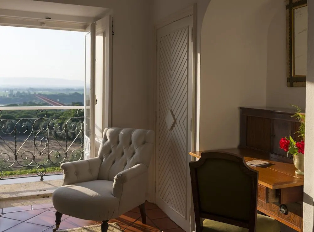Convento Inn and Artist Residencies