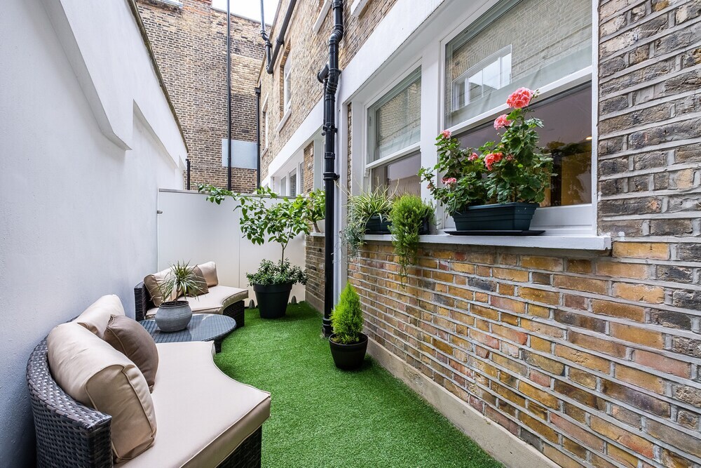 LAK Serviced Apartments