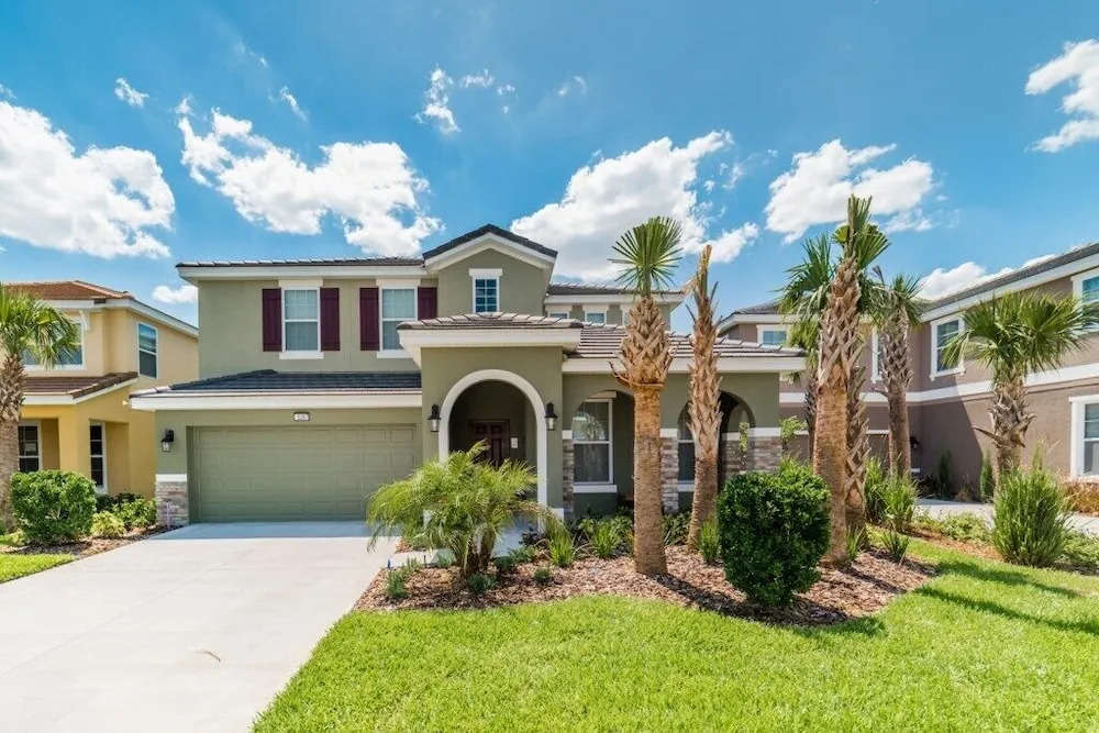 5267 Wildwood Way 5 Bedroom Home