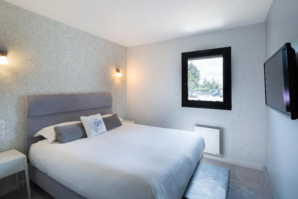 Hotel LOrtega - Rennes St Jacques Aéroport